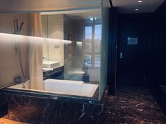 -上海怡沁园度假酒店