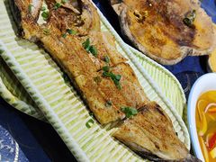 -乡村馕坑肉·烧烤·新疆菜·本地人更爱吃(阿勒泰首店)