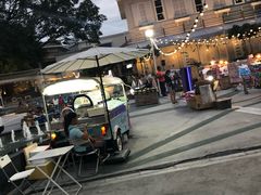 -滨海尚泰美食广场