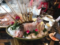 -小天鹅火锅·一线江景洪鼎旗舰店(洪崖洞店)