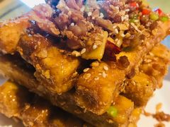 -铜锣湾·有麝自然香(重庆新天地店)