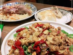-清真·玛丽亚新疆菜主题餐厅(浙江中路店)