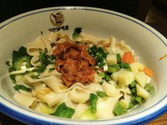 -吴满满油泼面(北方风味园店)