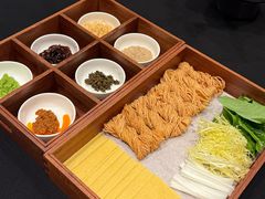 -鲁采LU STYLE(新天地店)