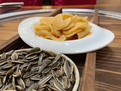 -老刘生态大鱼坊铁锅炖鱼(赛马场店)