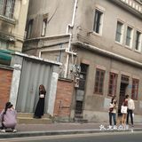 东山口的地下市政通道也是一道风景线呢
