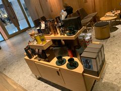 零售区-星巴克臻选(济南恒隆店)