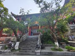 -黔灵山公园