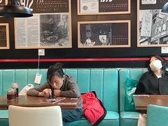 -李先生牛肉面大王(上海站南广场店)