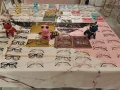 -肆兮眼镜·蔡司·徕卡战略合作店(大坪店)