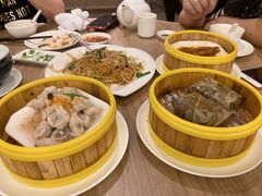 金蒜蒸排骨-创元千禧大酒店 · 香港轩