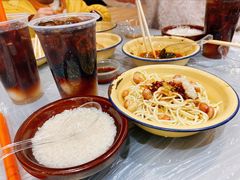 -东排食堂长沙小吃大排档(五一广场店)