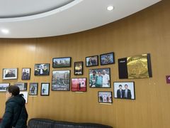 -雅悦齿科(顾村公园店)