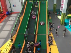 -蒙特利亲子乐园