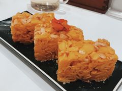 榄仁萨其马-白天鹅宾馆-宏图府餐厅