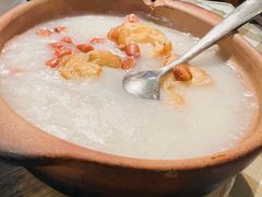 -新大咀港式茶餐厅(宝山万达店)