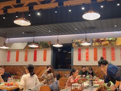 -潮界(LU·ONE凯德晶萃广场店)