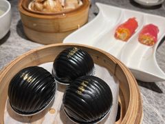 黑金流沙包-悦秀·高级粤菜