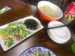 -生活本该如此北京小馆(周庄嘉园店)