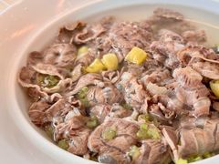 开胃泉水煮牛腱-百盛·鼎膳(中海财富中心)