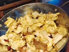 干锅手撕包菜-钟掌勺忘不了地道湘菜(新天地假日广场店)