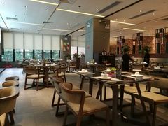 -南国会酒家(岗顶1站广场店)