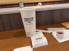 -The Habit Burger Grill 哈比特汉堡(世博店)