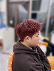 -豪斯塔美发连锁