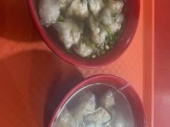 -张阿三馄饨店