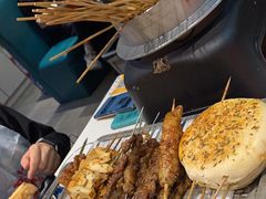 -头牌·鹤岗小串(万达店)