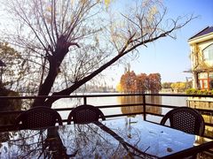 -东湖食堂·湖景餐厅•会议