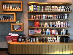 零售区-星巴克臻选(深圳嘉里建设广场店)