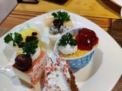 -蒙肥羊·酸汤潮牛·鲜牛肉火锅烤肉自助(岗顶店)