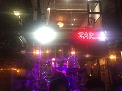 -城墙外BAR