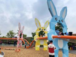 -季高兔窝窝亲子园(上海薰衣草公园店)