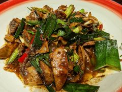 -侬佳蒸菜馆(听潮店)