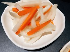 小菜-贡梅老面馆·蟹粉面·无锡特色小吃(南长街主推店)