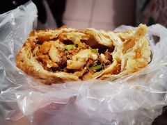 烧饼夹牛肉-大头亮羊汤烩面·河南非遗(良乡总店)