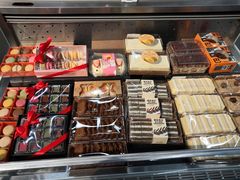 -blt精品超市(杭州城西银泰店)