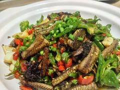 -三湘四水正宗湘菜(君峰路店)