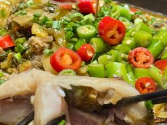 -里岛烤鱼(东港凯虹广场店)