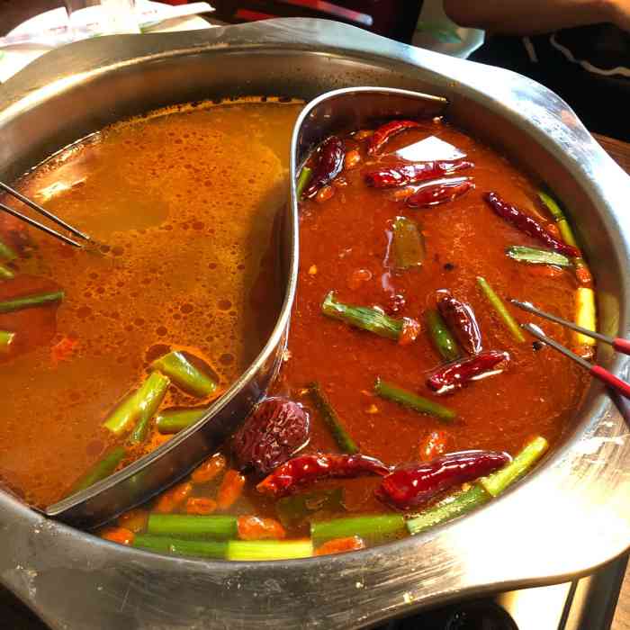 三兄弟火锅-"北威州甚至全德国唯一算得上好吃的火锅,香.