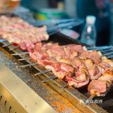这家1989年在新疆开业的店居然有自己的馕坑?