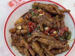 -堂瓦里·33年传统赣菜(第一街区店)