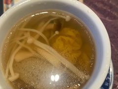 泉水竹笙菌菇汤-宁波状元楼酒店(和义路店)