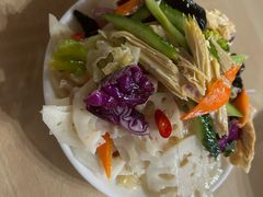 -闫家驴肉老店(华电一校店)