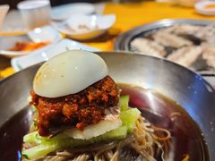 -唯成•韩国炭火烤肉 유성고기