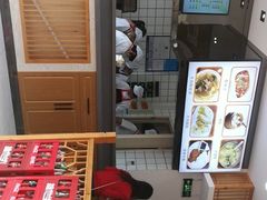 -小姜锅贴(凤凰街店)