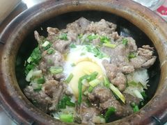 -容里煲仔饭(利丰北路店)
