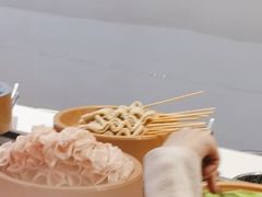 -龍歌自助小火锅(市南金茂湾店)